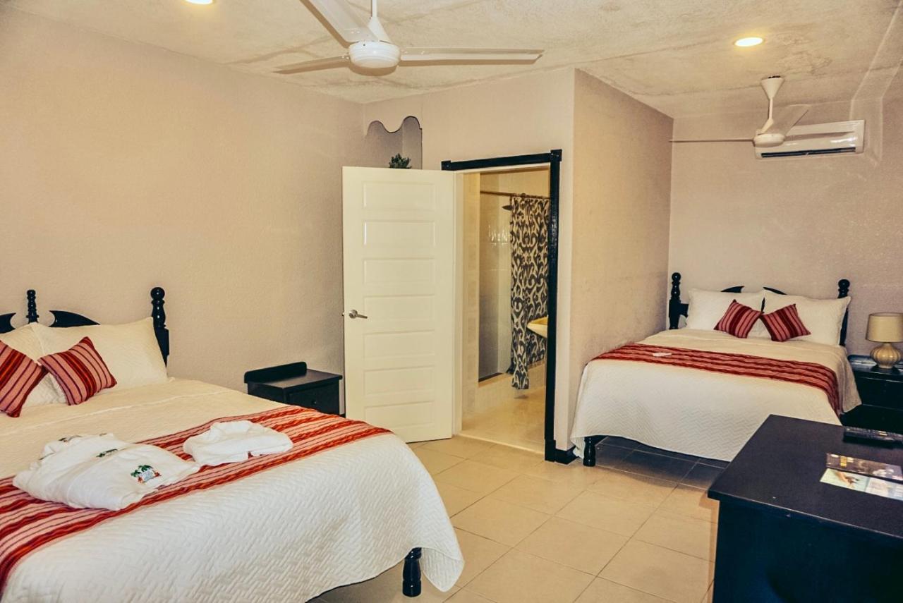 La Isla Resort Caye Caulker Exterior photo