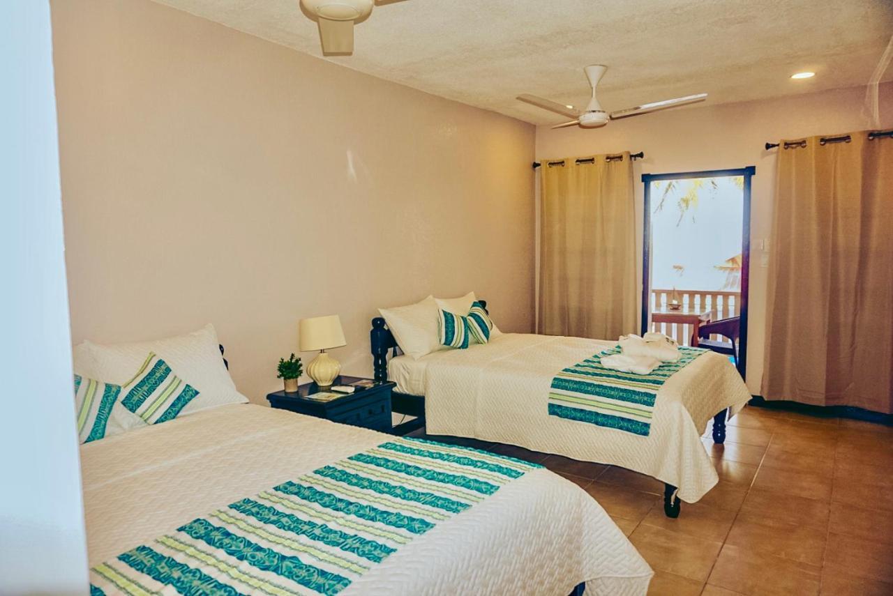 La Isla Resort Caye Caulker Exterior photo