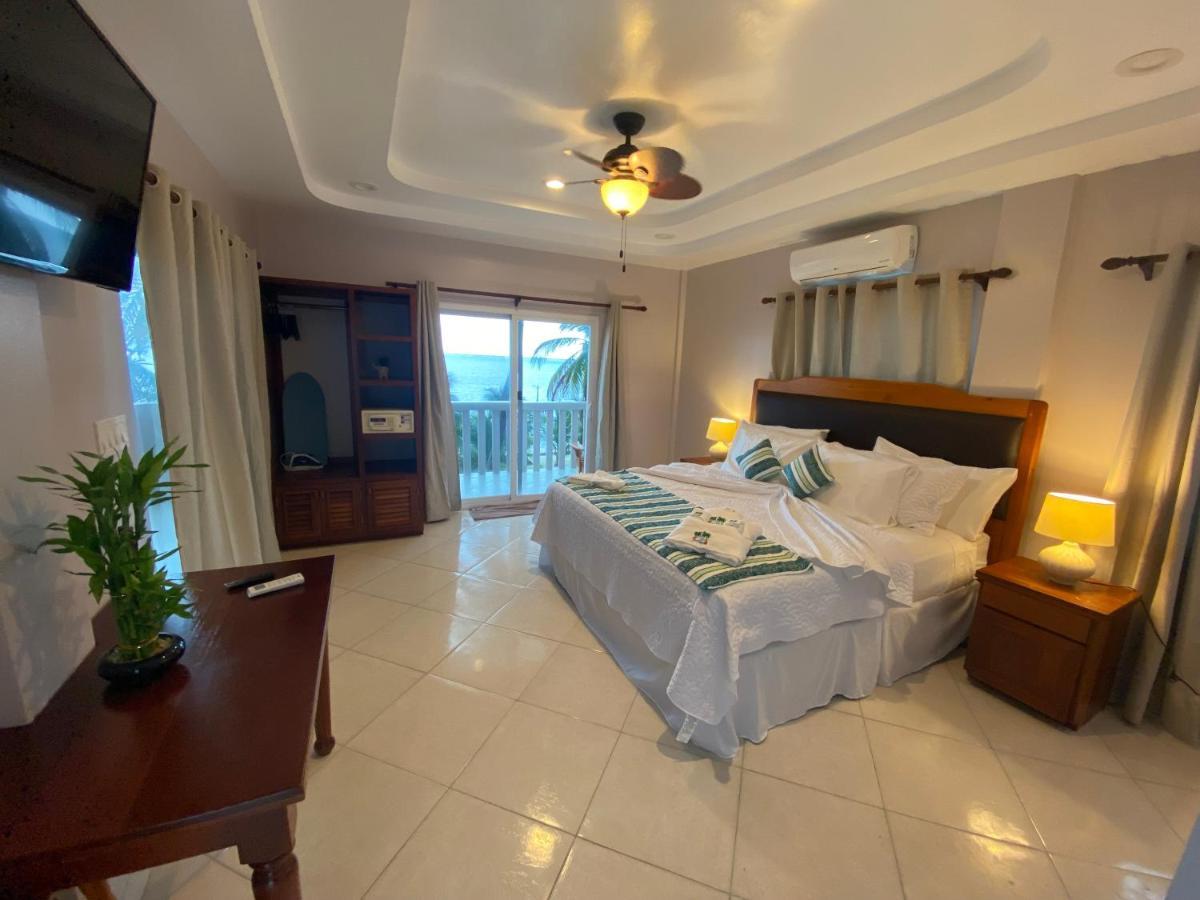 La Isla Resort Caye Caulker Exterior photo